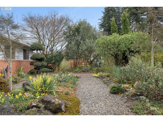 13219 Ne ROSE Pkwy, Portland, OR 97230