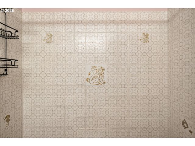 13219 Ne ROSE Pkwy, Portland, OR 97230