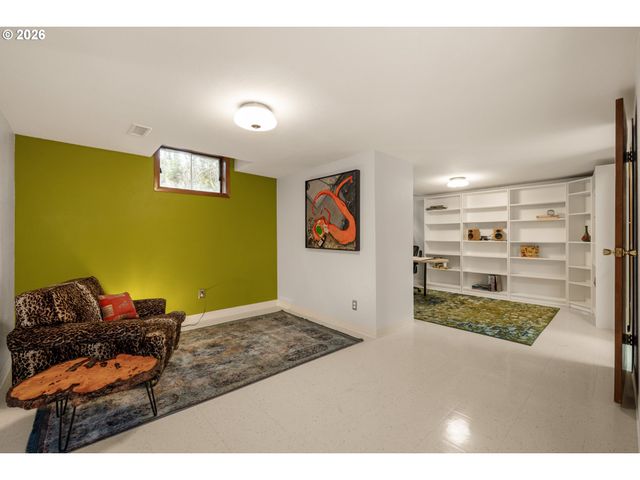 13219 Ne ROSE Pkwy, Portland, OR 97230