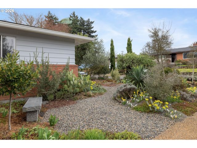 13219 Ne ROSE Pkwy, Portland, OR 97230