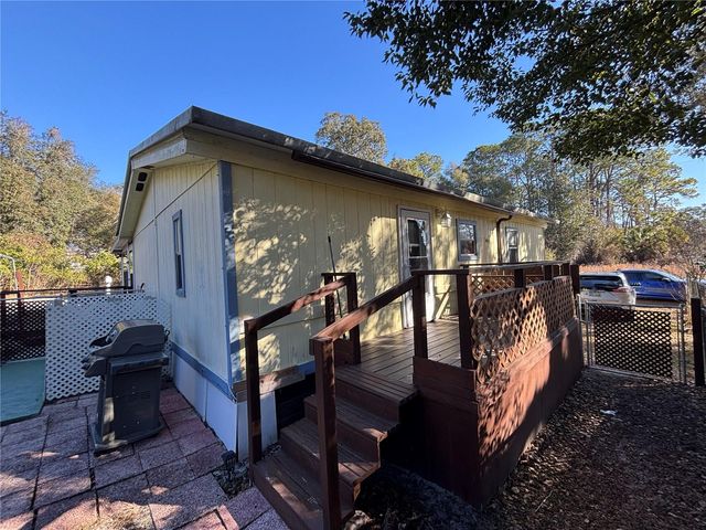 18592 SE 21ST STREET, Silver Springs, FL 34488