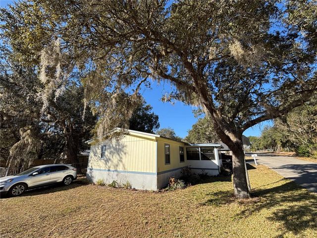 18592 SE 21ST STREET, Silver Springs, FL 34488