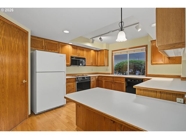 15705 Se 34TH Cir, Vancouver, WA 98683