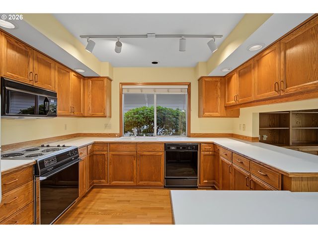 15705 Se 34TH Cir, Vancouver, WA 98683