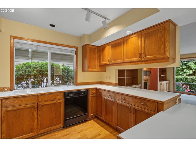 15705 Se 34TH Cir, Vancouver, WA 98683