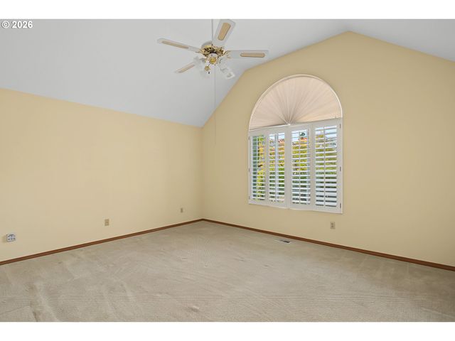 15705 Se 34TH Cir, Vancouver, WA 98683