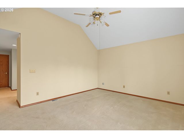 15705 Se 34TH Cir, Vancouver, WA 98683