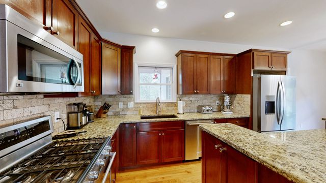 94 Mires Rd, Mount Juliet, TN 37122