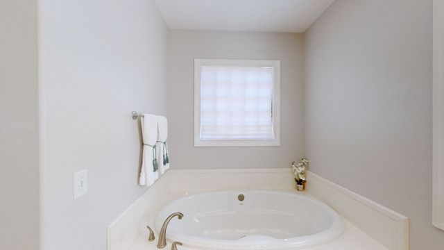 94 Mires Rd, Mount Juliet, TN 37122