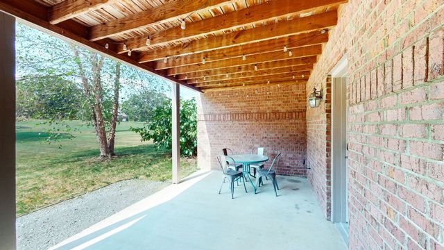 94 Mires Rd, Mount Juliet, TN 37122