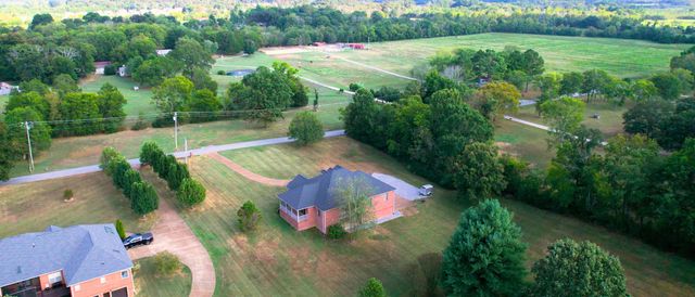 94 Mires Rd, Mount Juliet, TN 37122
