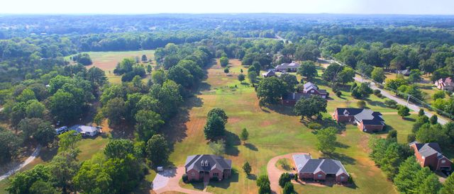 94 Mires Rd, Mount Juliet, TN 37122