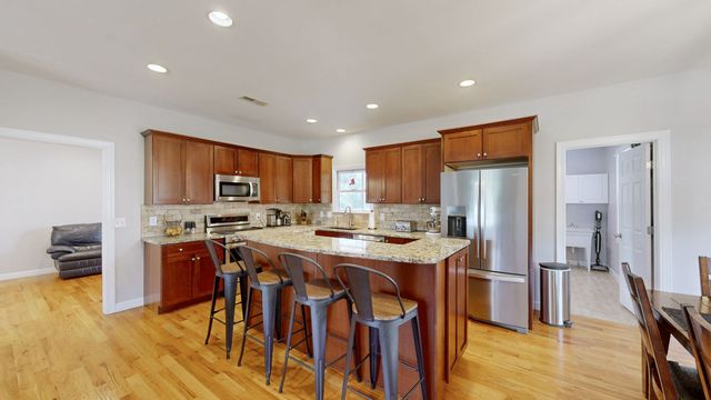 94 Mires Rd, Mount Juliet, TN 37122