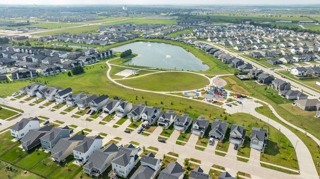 1112 NW Yorktown Drive, Waukee, IA 50263