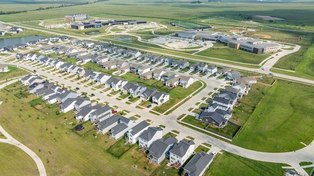 1112 NW Yorktown Drive, Waukee, IA 50263