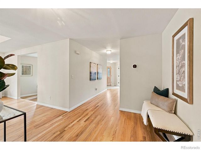 2933 Lake Park Way, Longmont, CO 80503