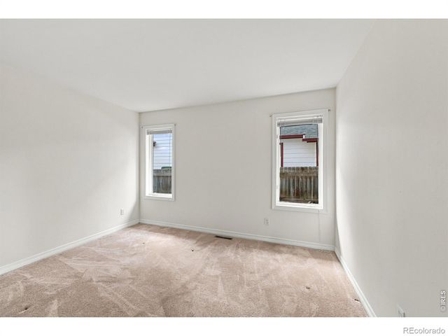 2933 Lake Park Way, Longmont, CO 80503