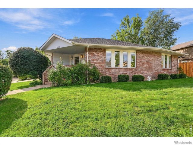 2933 Lake Park Way, Longmont, CO 80503