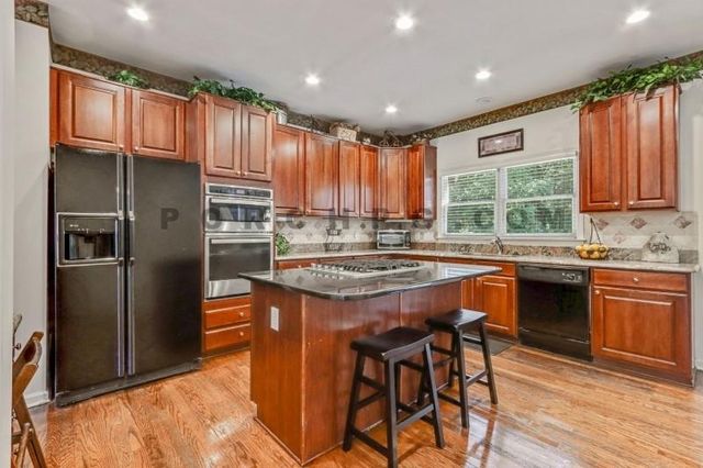 3210 Kittiewake Circle, Peachtree Corners, GA 30092