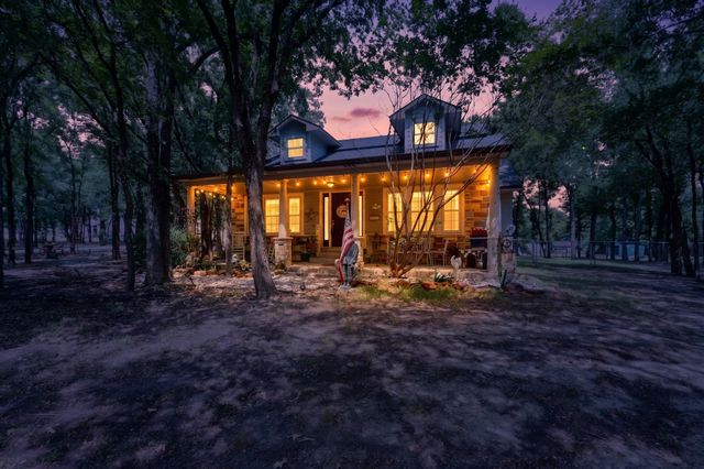 3358 Crawford Drive, Corinth, TX 76210