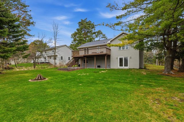 615 Sommer DRIVE, Sheboygan, WI 53081