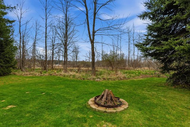 615 Sommer DRIVE, Sheboygan, WI 53081