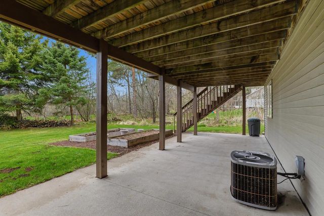 615 Sommer DRIVE, Sheboygan, WI 53081