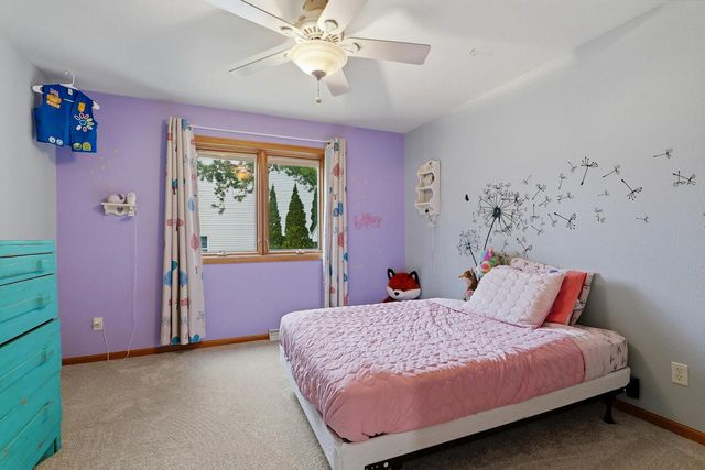 615 Sommer DRIVE, Sheboygan, WI 53081