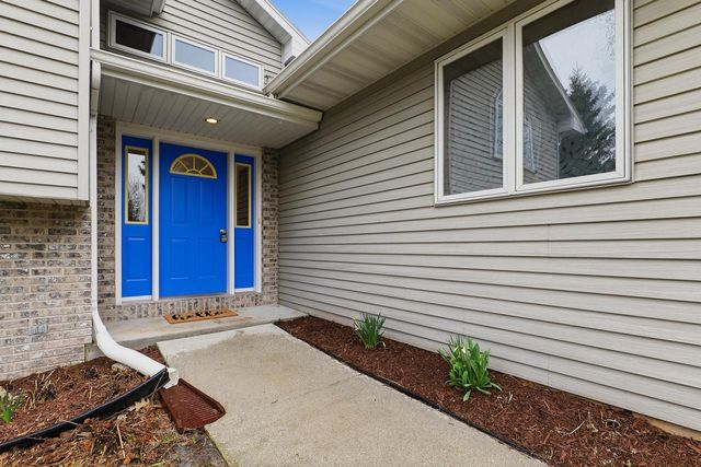 615 Sommer DRIVE, Sheboygan, WI 53081