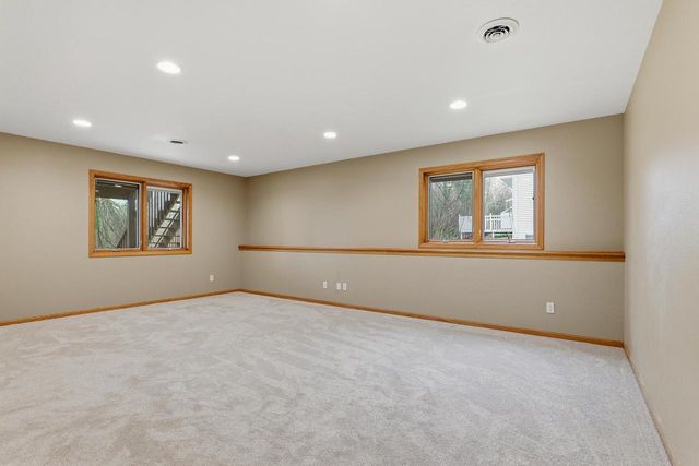 615 Sommer DRIVE, Sheboygan, WI 53081