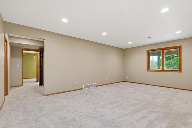 615 Sommer DRIVE, Sheboygan, WI 53081