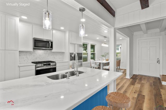 6 wanda, Marshall, TX 75670