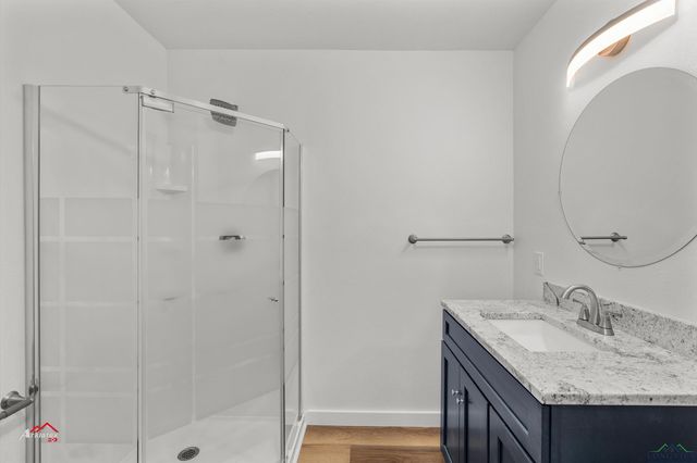 6 wanda, Marshall, TX 75670