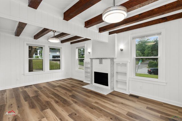 6 wanda, Marshall, TX 75670