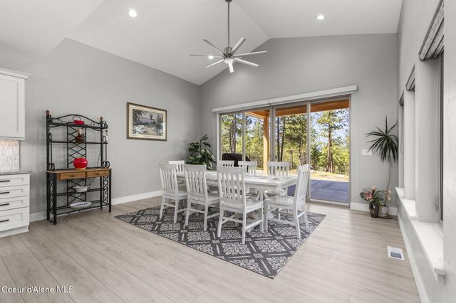 19643 W Treend RD, Post Falls, ID 83854