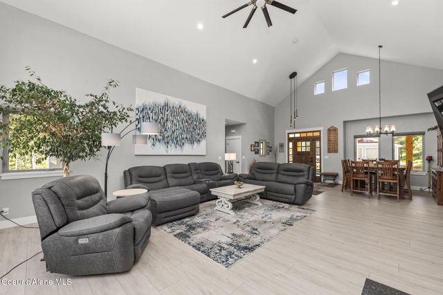 19643 W Treend RD, Post Falls, ID 83854