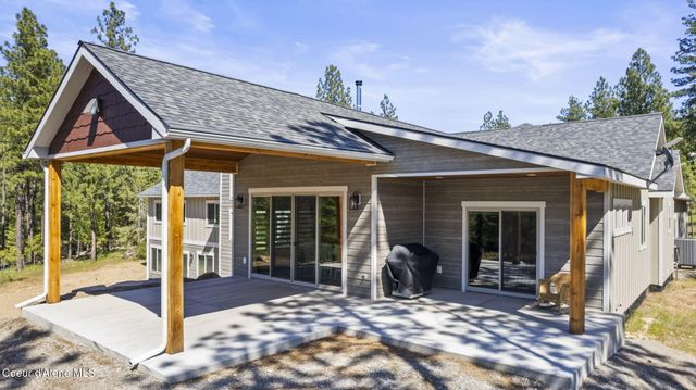 19643 W Treend RD, Post Falls, ID 83854
