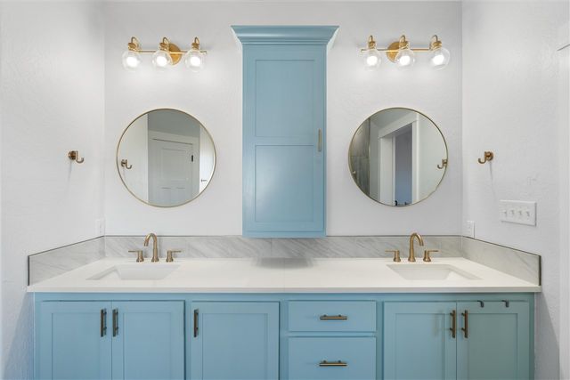 4324 Peak Ln, Elgin, OK 73538