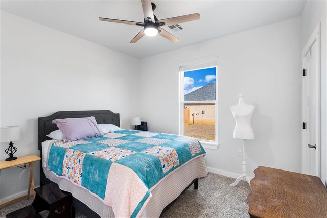 4324 Peak Ln, Elgin, OK 73538