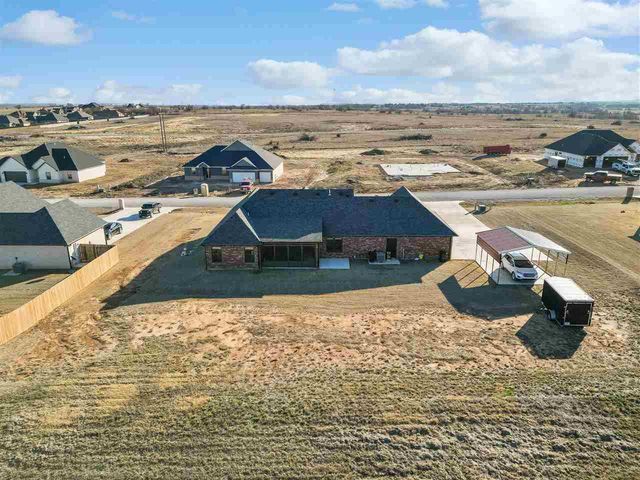 4324 Peak Ln, Elgin, OK 73538