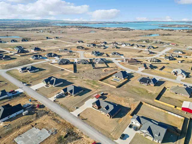 4324 Peak Ln, Elgin, OK 73538