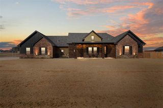 4324 Peak Ln, Elgin, OK 73538