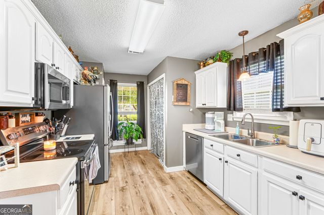 102 Tug Court, Warner Robins, GA 31088
