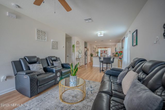 546 MONTY Lane, Jacksonville, FL 32225
