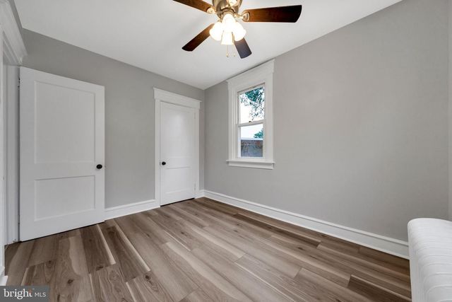552 LARCHWOOD AVE, Upper Darby, PA 19082