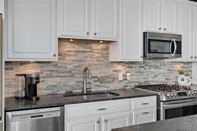 132 Lakefront Boulevard 401, Buffalo, NY 14202