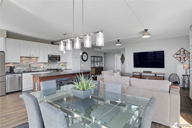 132 Lakefront Boulevard 401, Buffalo, NY 14202