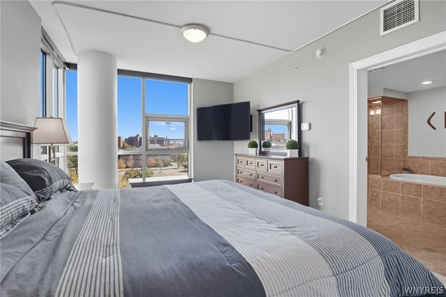 132 Lakefront Boulevard 401, Buffalo, NY 14202