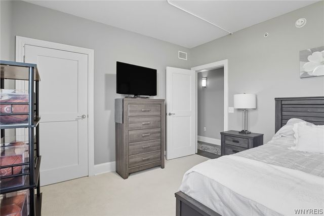 132 Lakefront Boulevard 401, Buffalo, NY 14202