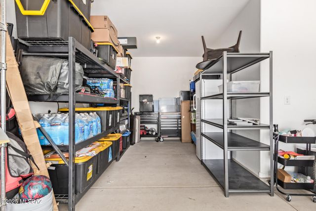 630 W Calle Las Varitas, Sahuarita, AZ 85629